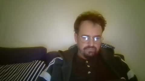 Snapshot of maxhorn591 chatting on 10.14.25 maxhorn591 online show from 10.14.25