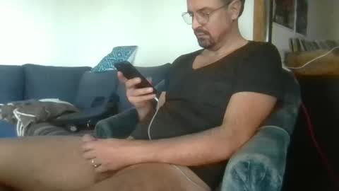 Snapshot of maxhorn591 chatting on 12.03.25 maxhorn591 online show from 12.03.25