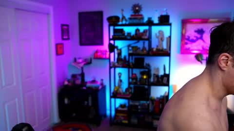 Max Hughes online show from 02.22.26