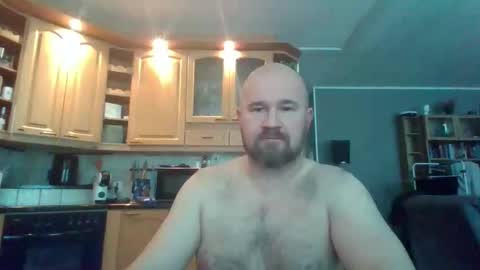 Snapshot of maxhunter chatting on 05.20.26 maxhunter online show from 05.20.26