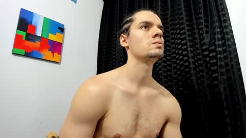 Snapshot of maxi_styles chatting on 11.02.25 Alex online show from 11.02.25