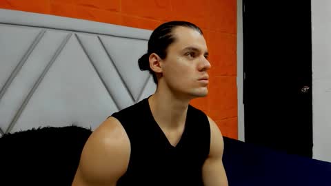 Snapshot of maxi_styles chatting on 02.23.26 Alex online show from 02.23.26