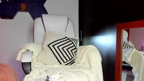 Max online show from 02.09.25