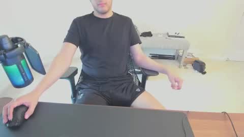 Snapshot of maximal91 chatting on 02.27.25 maximal91 online show from 02.27.25