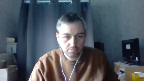 Snapshot of maximefrxx chatting on 02.20.26 Maxime online show from 02.20.26