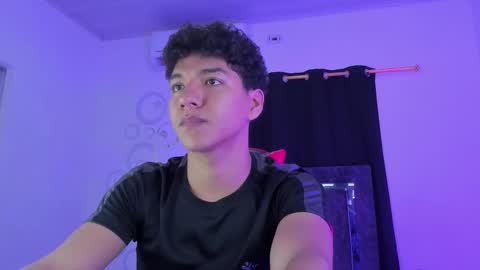 Maximiliano online show from 02.27.26