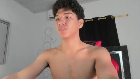 Maximiliano online show from 03.08.26