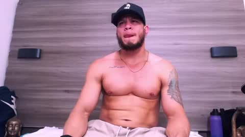 Maximiliano online show from 07.11.26