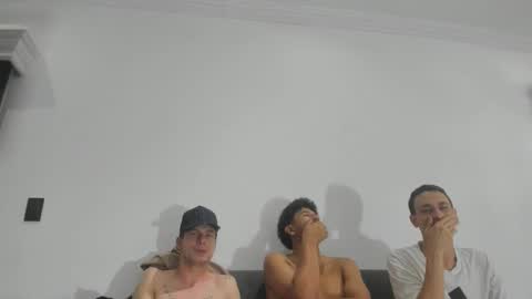 maximo__77 online show from 11.22.25