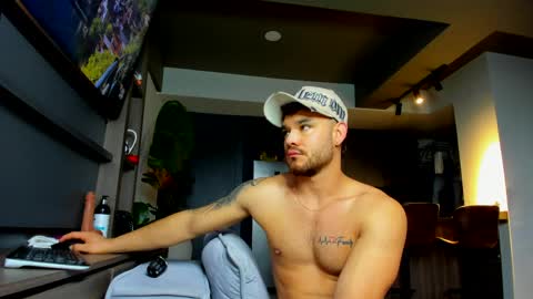 maximo_and_marcelo online show from 04.30.26