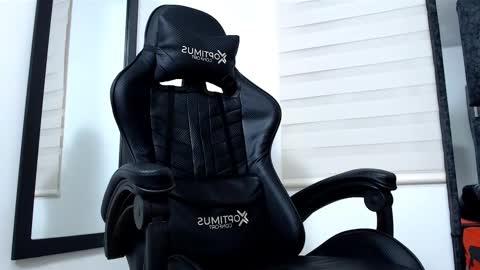 Snapshot of maximo_sebastian chatting on 03.02.25 Maximo Sebastian online show from 03.02.25