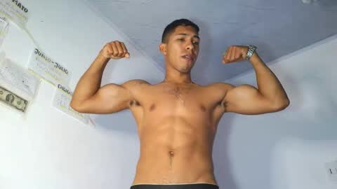 Snapshot of maximo_vega_new chatting on 02.14.26 Maximo Aron Vega online show from 02.14.26