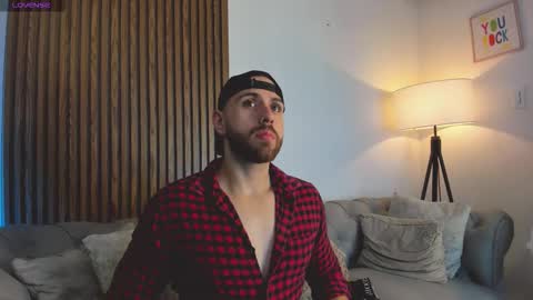 Maximo Wolf online show from 03.08.26