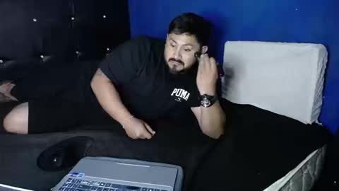 maximohot03 online show from 09.13.25