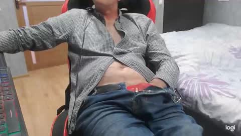 maximus3334 online show from 10.01.25