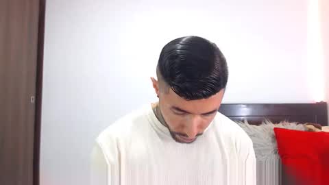 Independent Model online show from 02.17.26