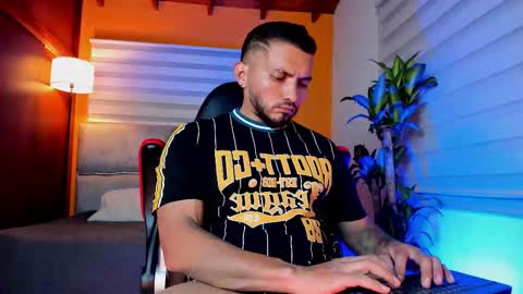 Maximus Clark online show from 02.25.26