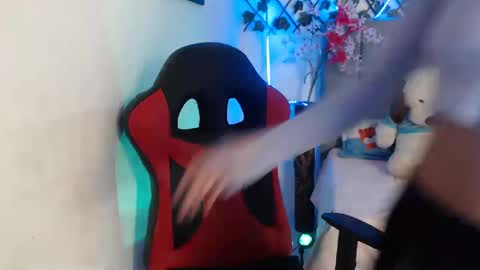 Snapshot of maxinesex_ chatting on 09.22.25 maxinesex_ online show from 09.22.25