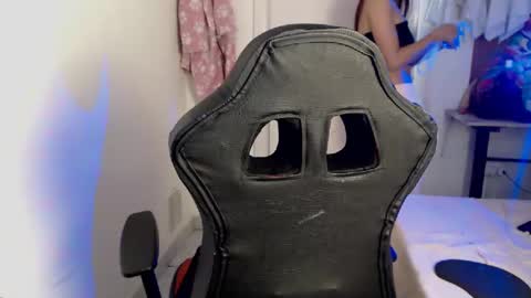 Snapshot of maxinesex_ chatting on 10.29.25 maxinesex_ online show from 10.29.25