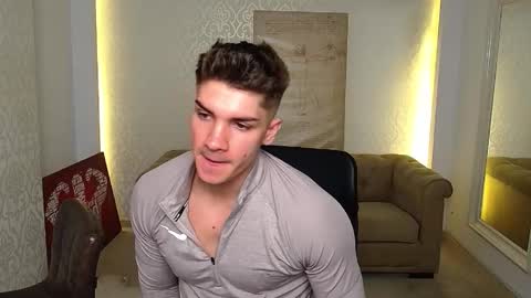 MaxKaiden online show from 10.05.25