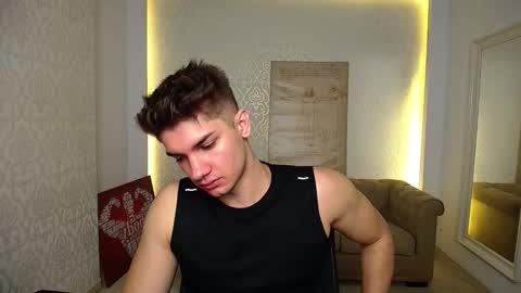 MaxKaiden online show from 10.13.25