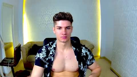 MaxKaiden online show from 02.12.26