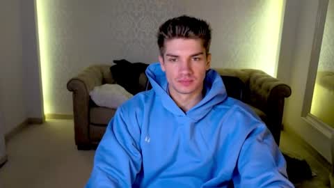 MaxKaiden online show from 06.05.26