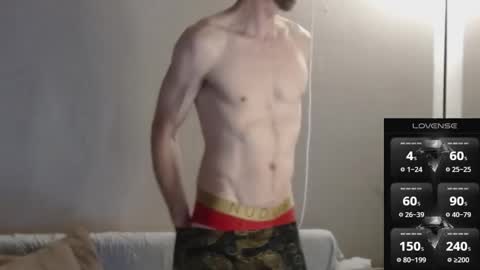 MaxRouger online show from 11.23.25