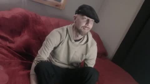 MaxRouger online show from 04.11.26