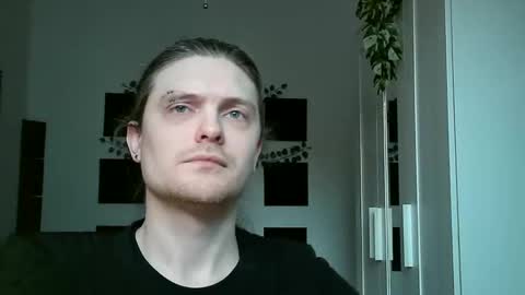 Snapshot of maxs_93 chatting on 02.08.26 maxs_93 online show from 02.08.26