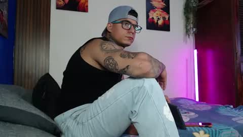 maxstroncm18 online show from 07.12.26