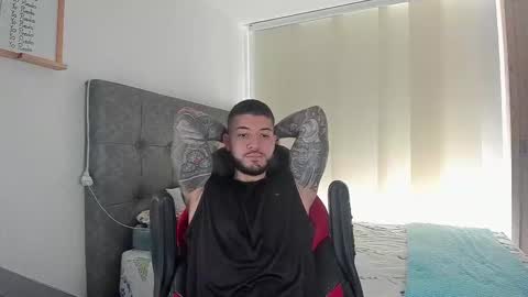 maxvibe_ online show from 11.10.25