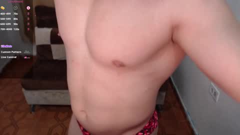 Snapshot of maxwel949813 chatting on 12.02.24 Max online show from 12.02.24