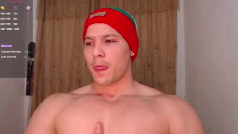 Snapshot of maxwel949813 chatting on 12.27.24 Max online show from 12.27.24