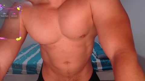 Snapshot of maxwel949813 chatting on 10.09.25 Max online show from 10.09.25