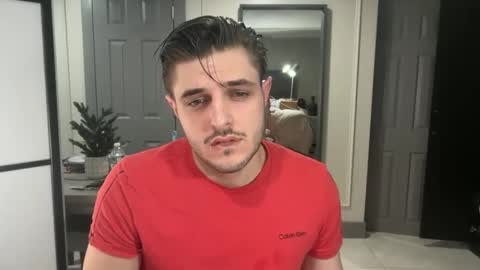 Snapshot of maxx2fun chatting on 11.17.25 maxx2fun online show from 11.17.25