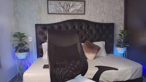 Maxxi online show from 11.05.25