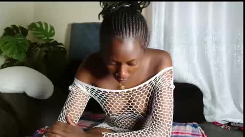 maxxinepetite online show from 02.08.26