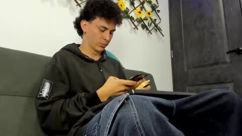 Snapshot of maxxx_bigcock chatting on 02.22.26 Max online show from 02.22.26