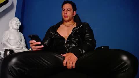 maxxxpowerful online show from 12.22.25