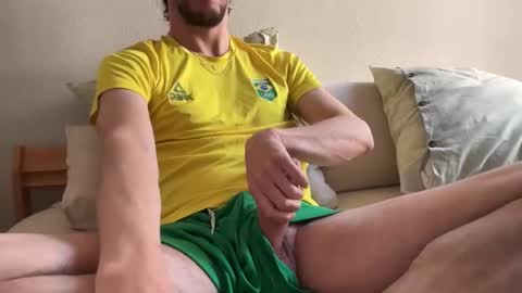 MaxXxurbate online show from 05.06.26