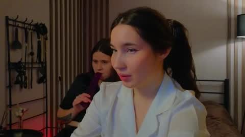 Snapshot of may_dani chatting on 03.02.25 Dani and May online show from 03.02.25