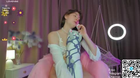 may_yam online show from 06.04.26