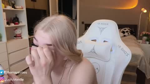 Maya online show from 04.06.26