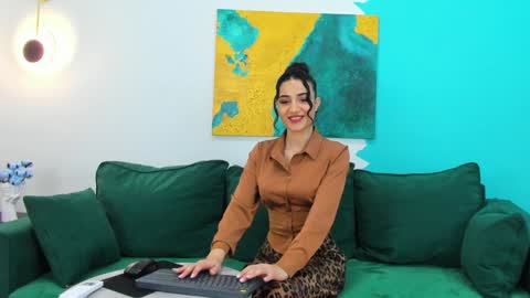 Maya online show from 01.27.25