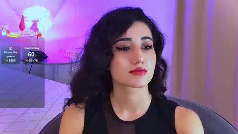 Maya online show from 10.05.25