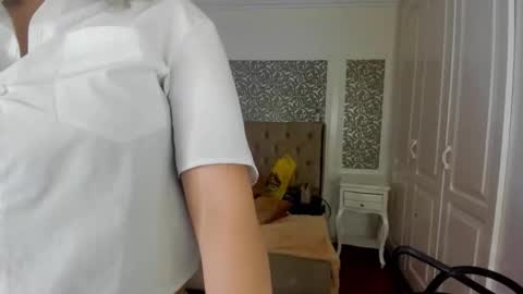 Maya online show from 09.12.25