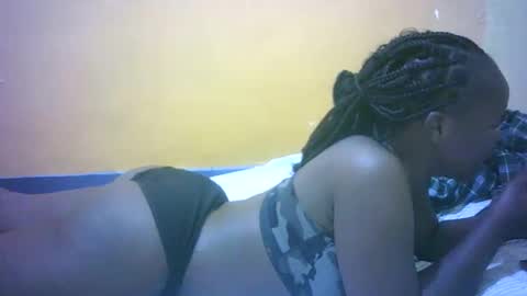 Snapshot of mayah_sexy chatting on 02.25.26 mayah_sexy online show from 02.25.26