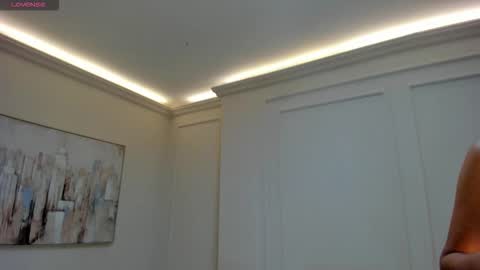 M A Y A    H O F F M A N online show from 02.14.26