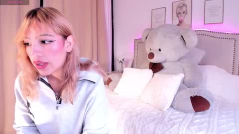 Mayajhons online show from 01.15.26